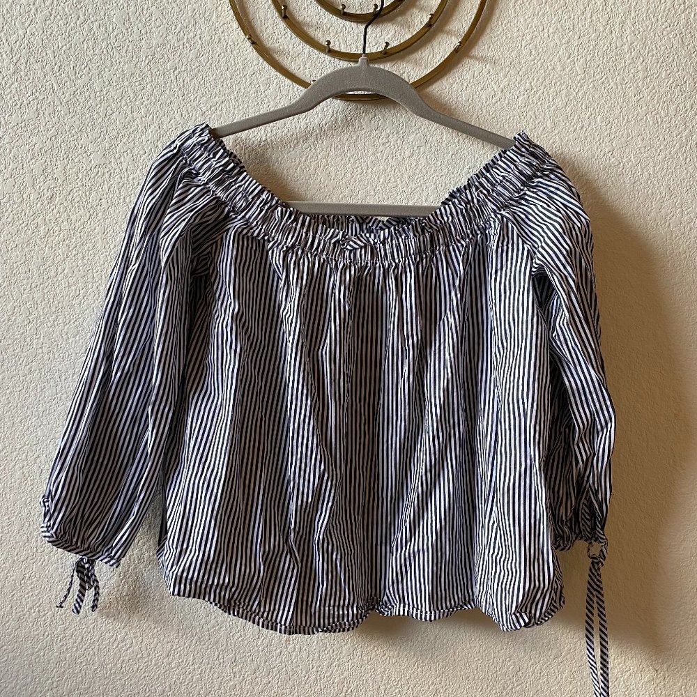 Off the Shoulder Top / Navy & White / Large